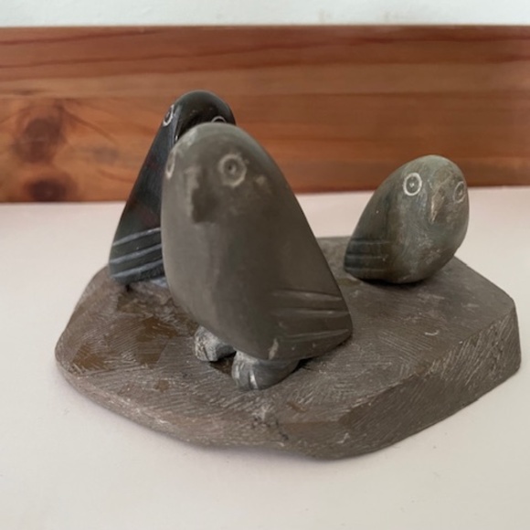 Hand Carved Soapstone Bird Figurine-Inuit - Picture 3 of 4